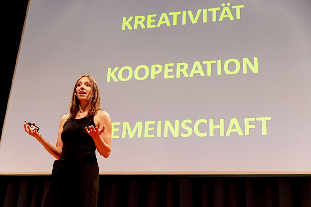 About - Bettina Ludwig